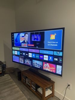 LG 75” 4k UHD Smart TV + Wall Mount