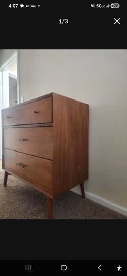 Mid-Century Modern 3-Drawer Wood Dresser