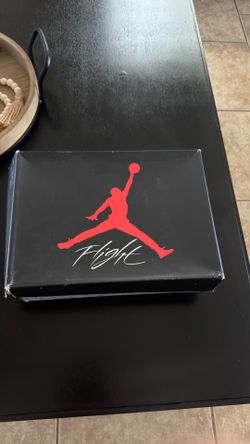 Jordan 4 Military Blacks