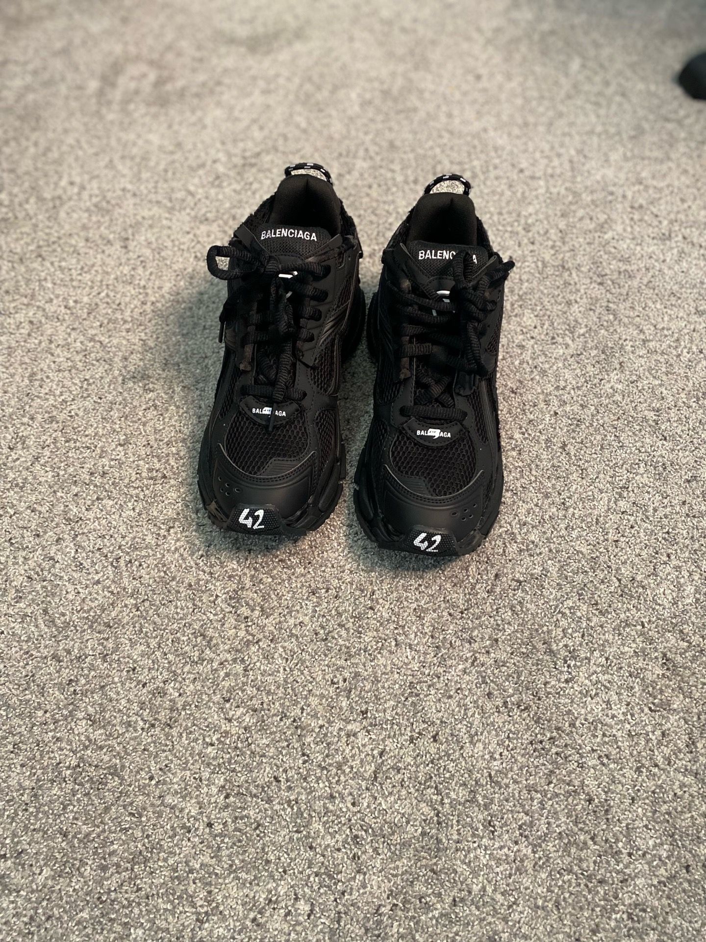 NEW Balenciaga Runners in Black EU41(Men’s Size 8)
