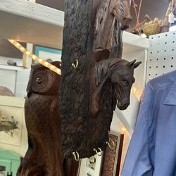 Horse Carving Hanger 