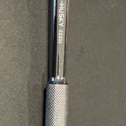 Vintage Husky 3/8" Drive Knurled Grip Socket Ratchet 8" Model 22201 Shows very minimal to no use!