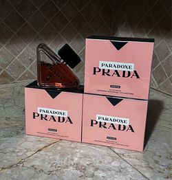 Paradoxe Prada
