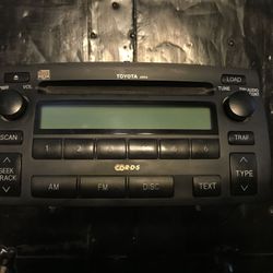 Toyota Corolla Stock Car Radio / cd player