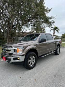 2018 ford f150 FX4 4x4