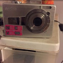 Sanyo camera