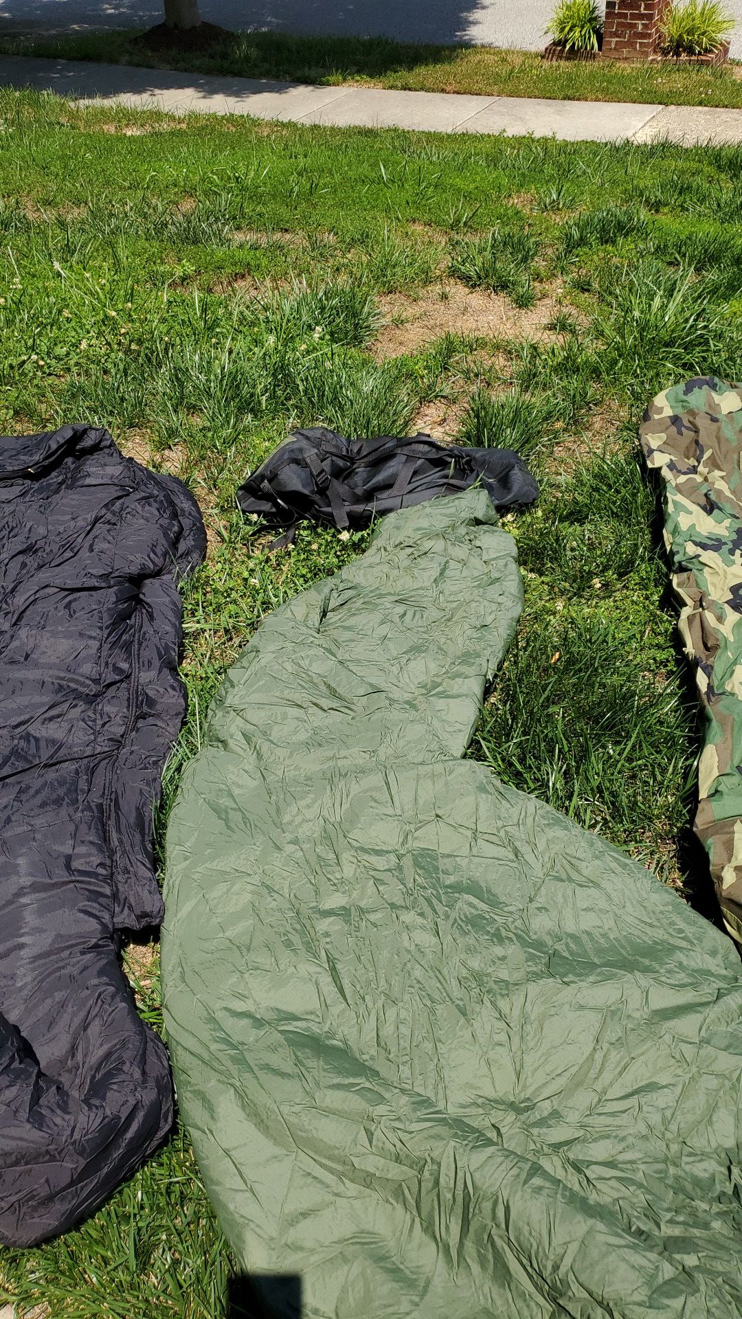 Army sleeping bags with carry bag