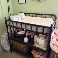 Baby changing table
