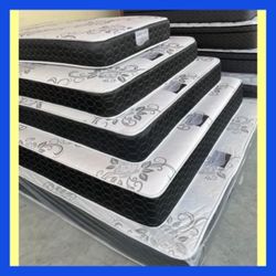 Cal king size mattress / Colchon