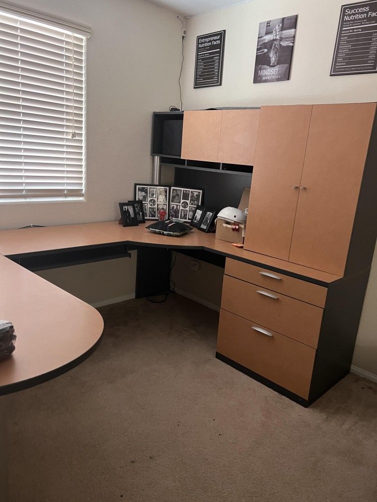 Heavy Duty U Shaped Office Desk $300