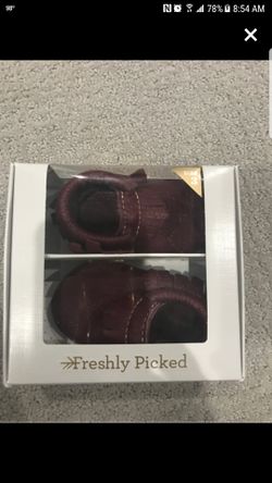 Freshly Picked Moccasins size 3