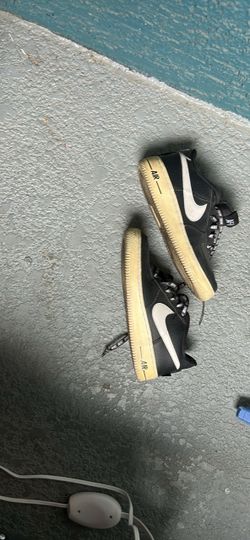 NIKE AIR FORCE ONES