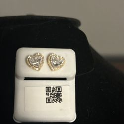 0.25ct Heart Shaped Diamond Earrings On 10k Gold 