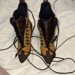 Boots 