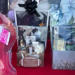 Valentines Day Gift Basket