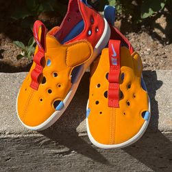 $15 per pair Size 7C, Gently Worn - Nike Aqua Sock 360 water shoes orange red blue in SOUTH SAN JOSE