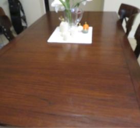 Vanguard  Dining Table and 6 chairs   – Mahogany Finish, 2-Box Set