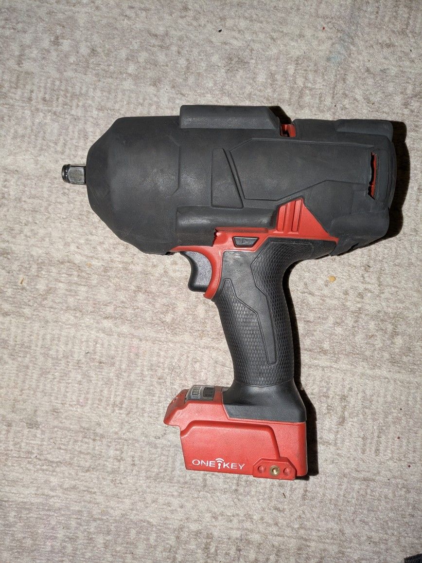 M18 FUEL™ w/ ONE-KEY™ High Torque Impact Wrench 1/2" Friction Ring
