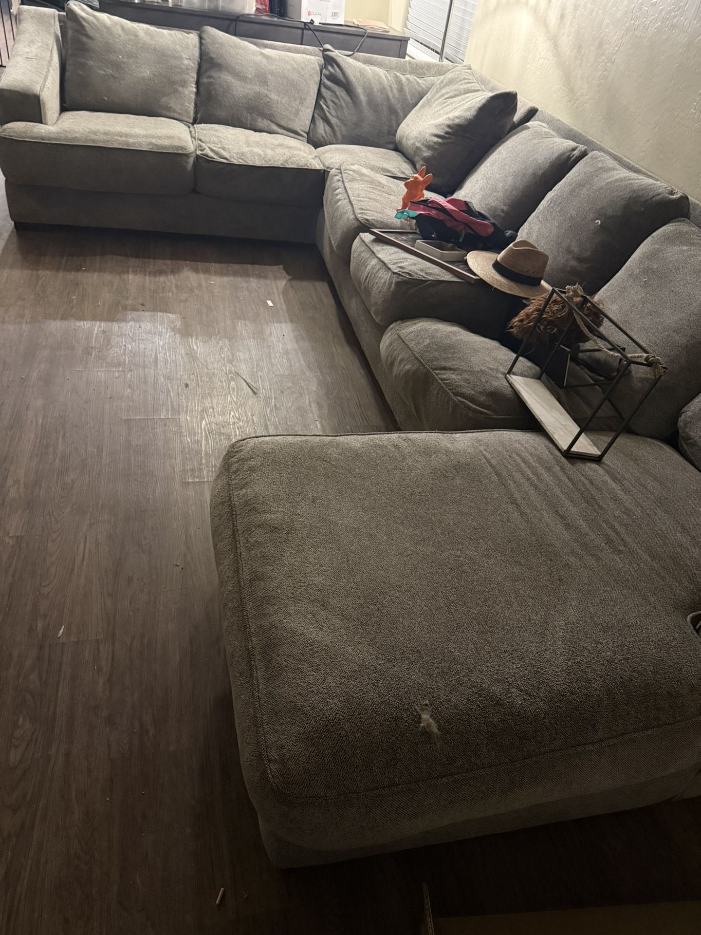 Sectional Sofa Couch