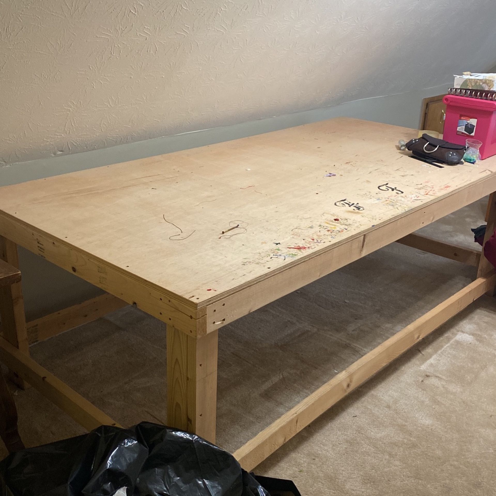 Free 4’x8’ DIY Craft/ Woodworking Table