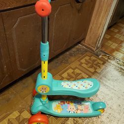 Cocomelon kids scooter 