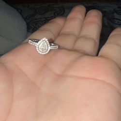 Pear Shaped Size 7 Engagement Ring