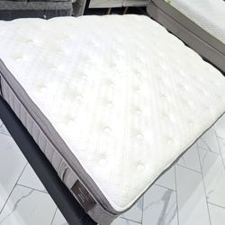 Queen Sizes Mattress And Box Spring Pillowtop 