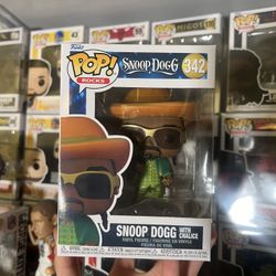 Snoop Dogg With Chalice #342 Funko Pop 