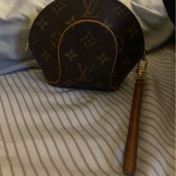 Louis Vuitton carryon for Sale in Naples, FL - OfferUp