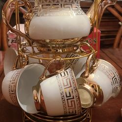 Beautiful Tea/coffee Set 13 Pieces Brand New In A Box 