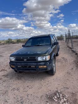 Nissan pathfinder