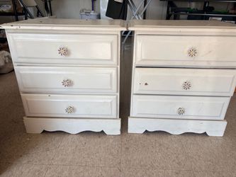 Wood night stand white flower knob. Can be refurbished easily. Some surface stains. Qt. 2 Must sell