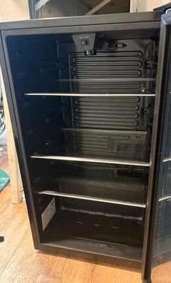 Wine Cooler with Glass Door