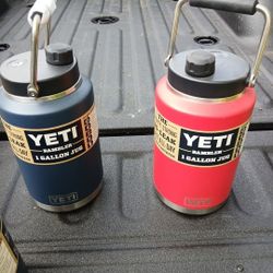Yeti 1 Gallon Jugs 