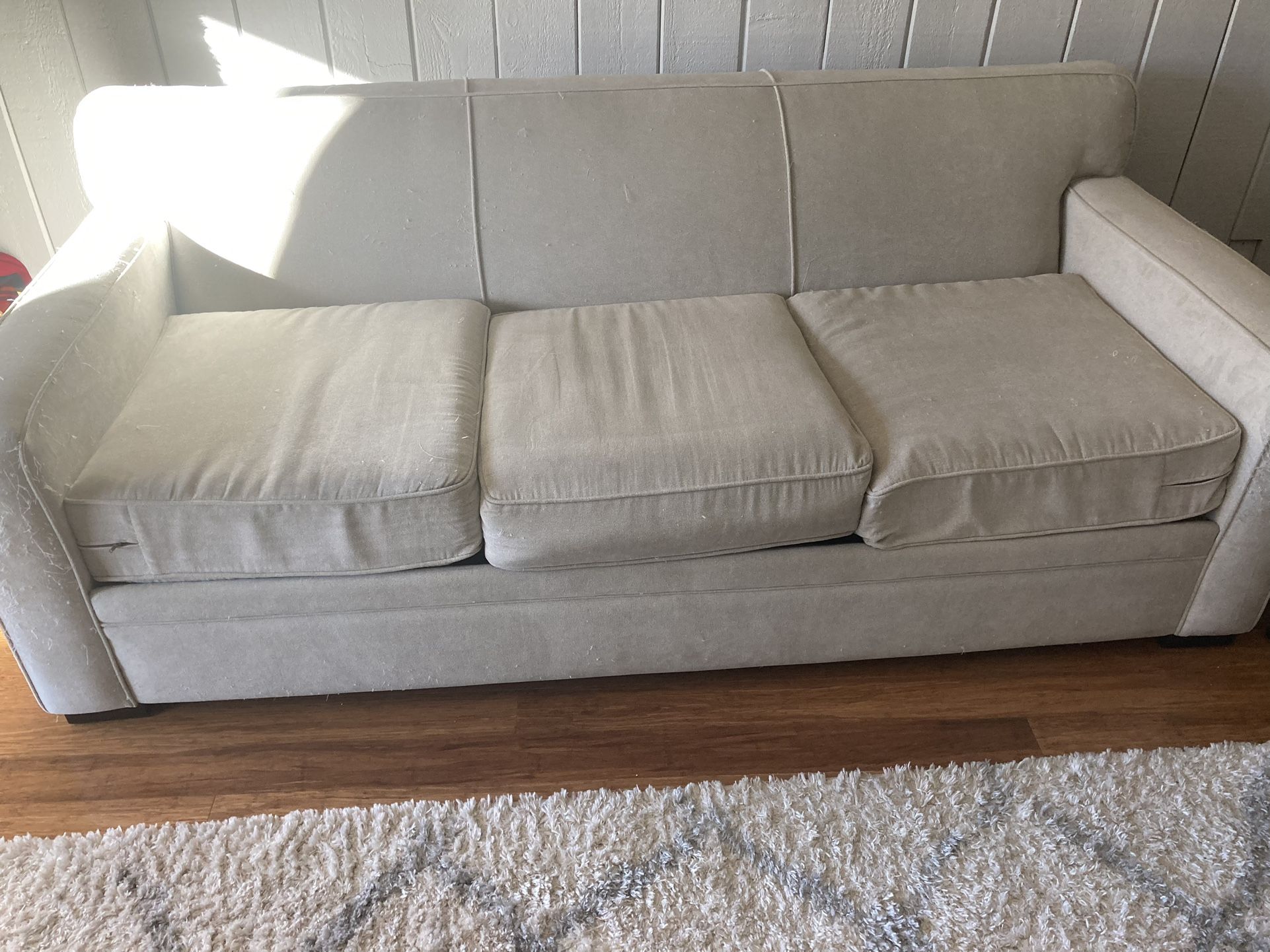 Free Couch Sofa Bed for Sale in Long Beach, CA OfferUp