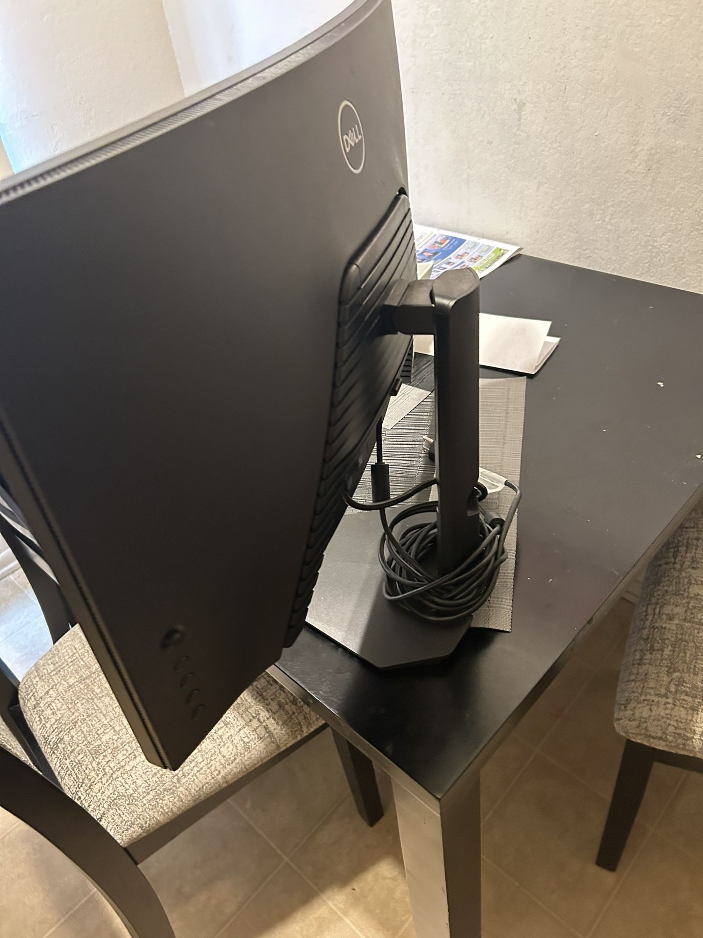 Dell 27 Inch Curved Gaming Monitor S2721HGF