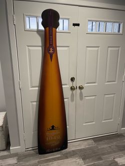 Don Julio Tequila  1942 Promotional advertisement sign / looks like a bottle - over 6 ft tall