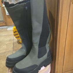 Woman Rain/ Snow  Boots 