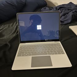 Microsoft Surface Pro Go