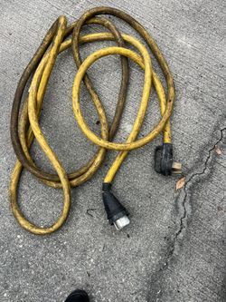 Cable 50 Amperes (25 Pies)  Precio Remate