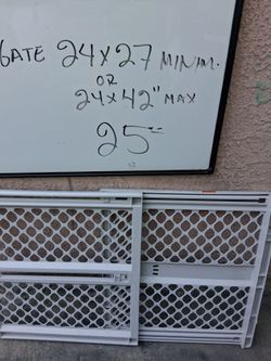 Door gate