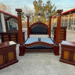 King Bedroom Set