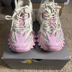 Balenciaga track.2 Pink Cream