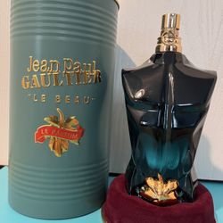 Jean Paul Gaultier „Le Beau” (4.2) Men’s Fragrance 