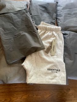 Essentials Fear Of God Shorts Sizes M-L