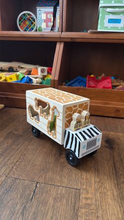 Melissa and Doug Safari Sorting Toy