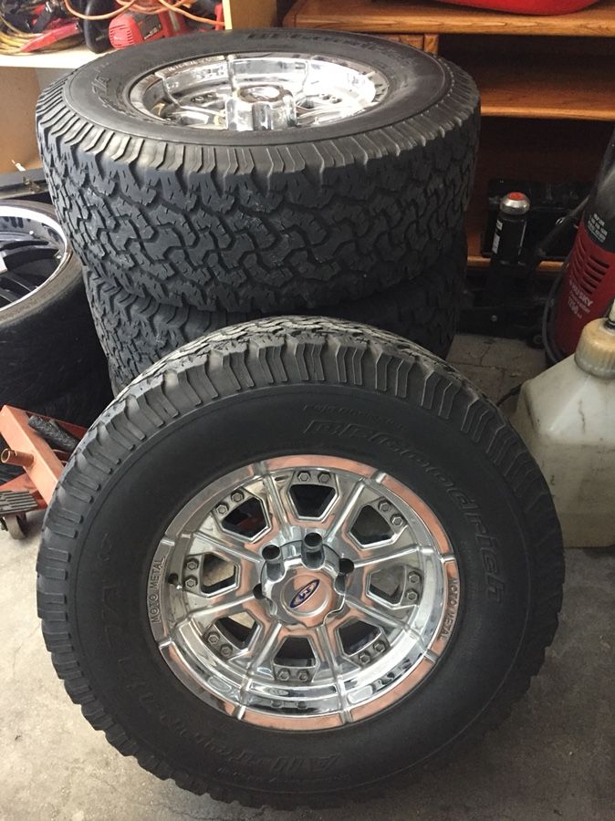 Toyota Tacoma 6 lug wheels with tire used tires 4 wheel drive wheels