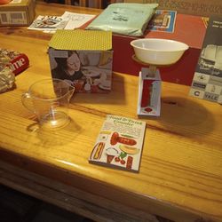 TRIM - EZ 'scale N Kit Vintage Kitchen Item New With Booklet Bowl Cup Scale