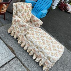 Vintage Lounge Chair