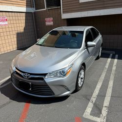 2017 Silver Totota Camry LE 